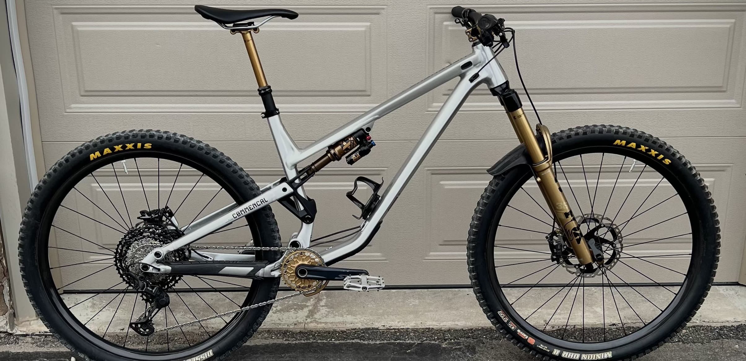 White and gold full-suspension mountain bike